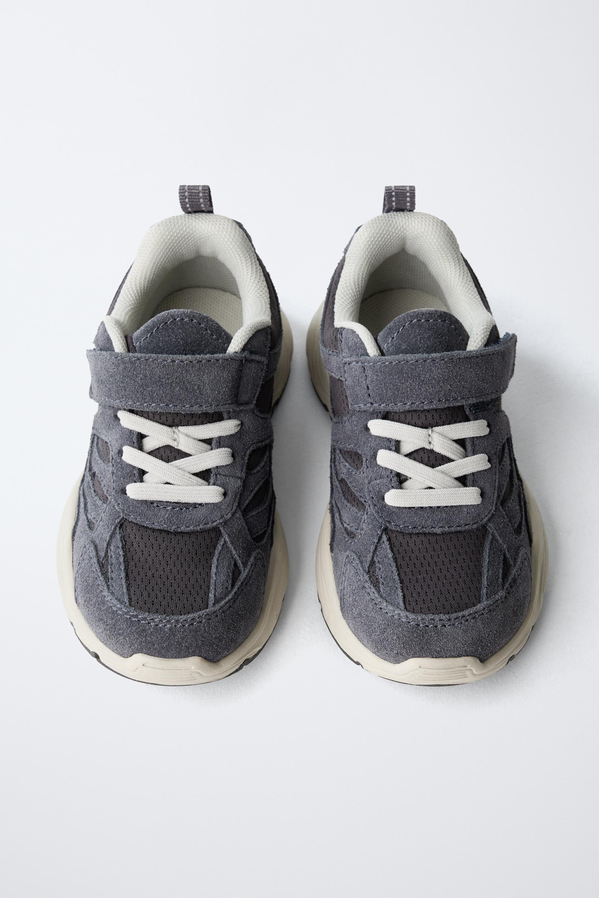 MULTI-PIECE ATHLETIC SNEAKERS